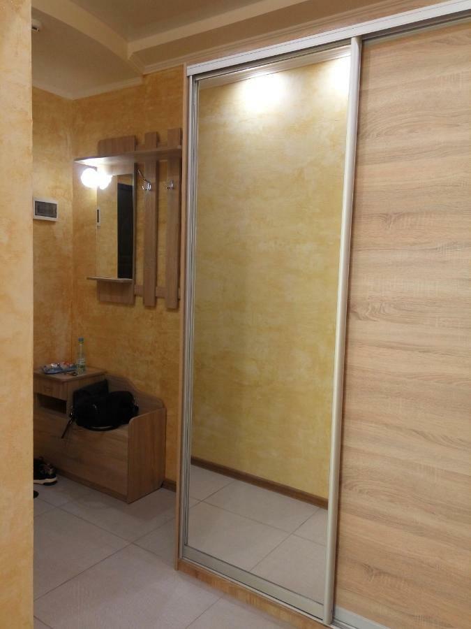 Своя Однокомнатная Квартира Odessza Kültér fotó
